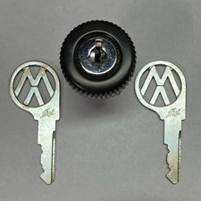 Original Vw Volkswagen Beetle Glovebox Latch With 2-key Oem 113857131c Original Vw Volkswagen Beetle Glovebox Latch With 2-key Oem 113857131c