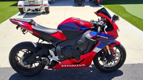 2023 Honda CBR1000RR 