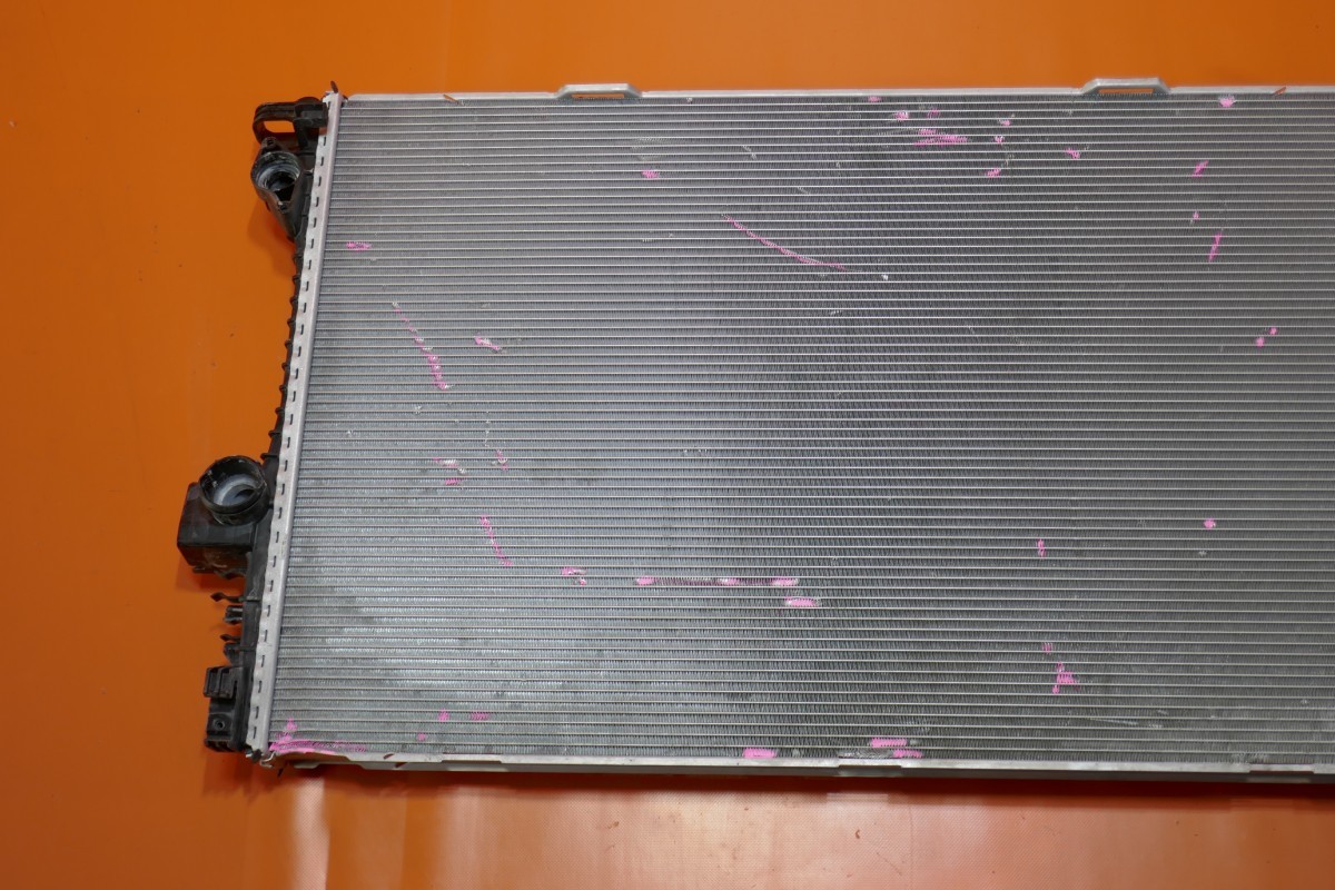 BENTLEY FLYING SPUR COOLING RADIATOR 2020 2021 2022 3SA121249C OEM