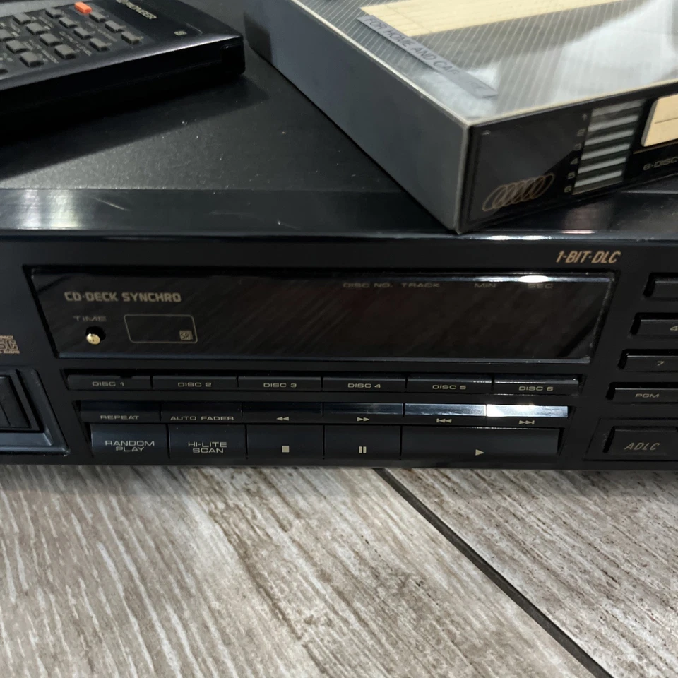 Reproductor de discos compactos multijugador Pioneer PD-M550, enciende disco sin leer, con control remoto Foto 4 de 4