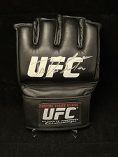 Junior Dos Santos Signed UFC Official Fight Glove UFC COA Autograph Champion