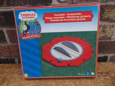 Thomas The Tank Engine Friends Learning Curve WOODEN TURNTABLE  BOXED UK
