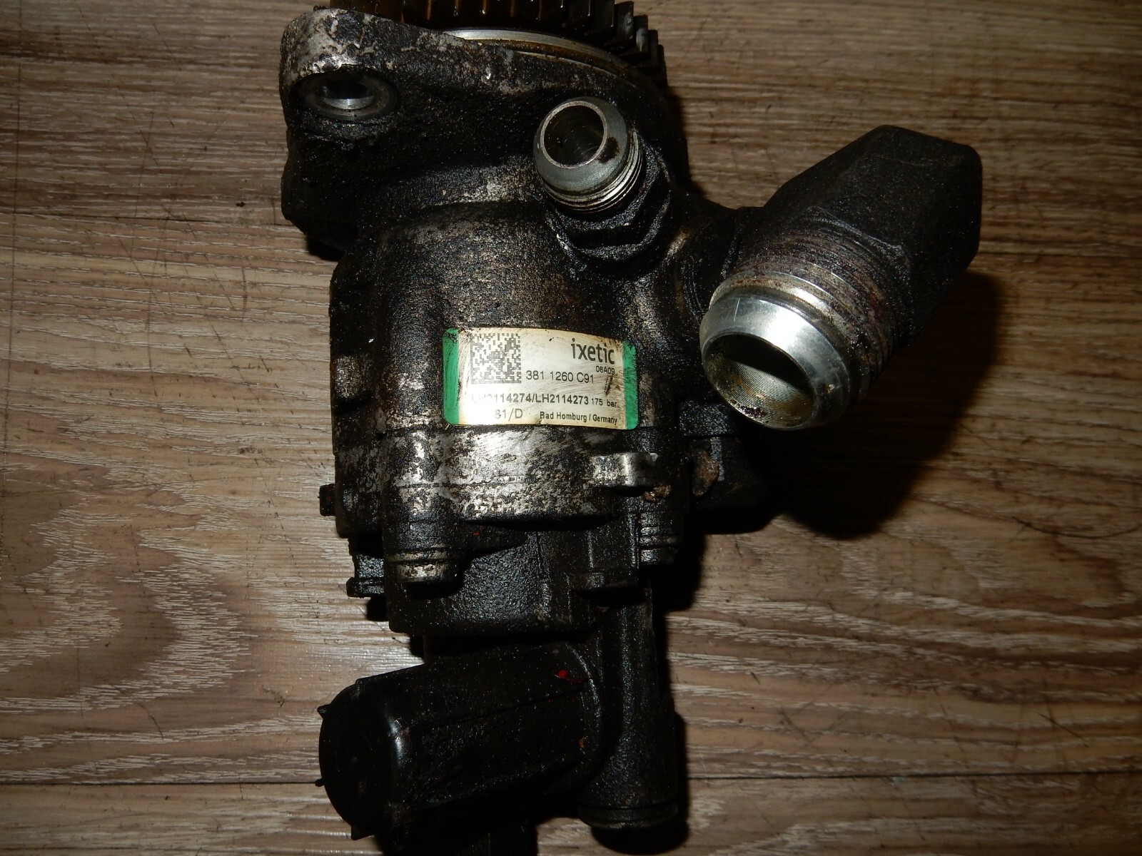 Picture 5 of 5