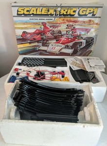 scalextric extra track