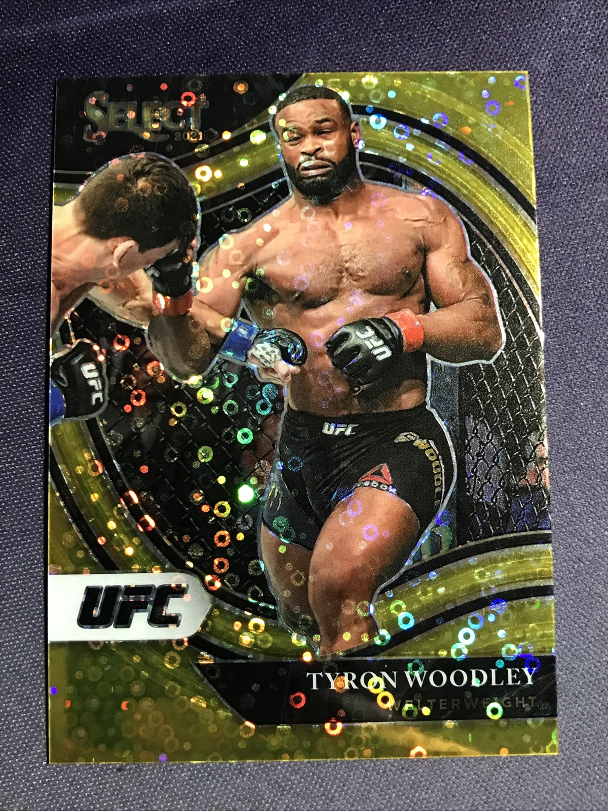 TYRON WOODLEY 2021 PANINI SELECT UFC H2 OCTAGONSIDE GOLD PRIZM #d 01/10 SSP