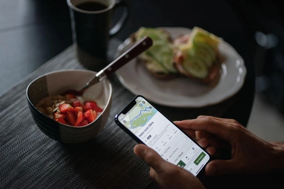 Polar Grit X Pro Titanio Reloj Multideporte Exterior con Navegación GPS Cristal de Zafiro M/L - Imagen 2 de 4