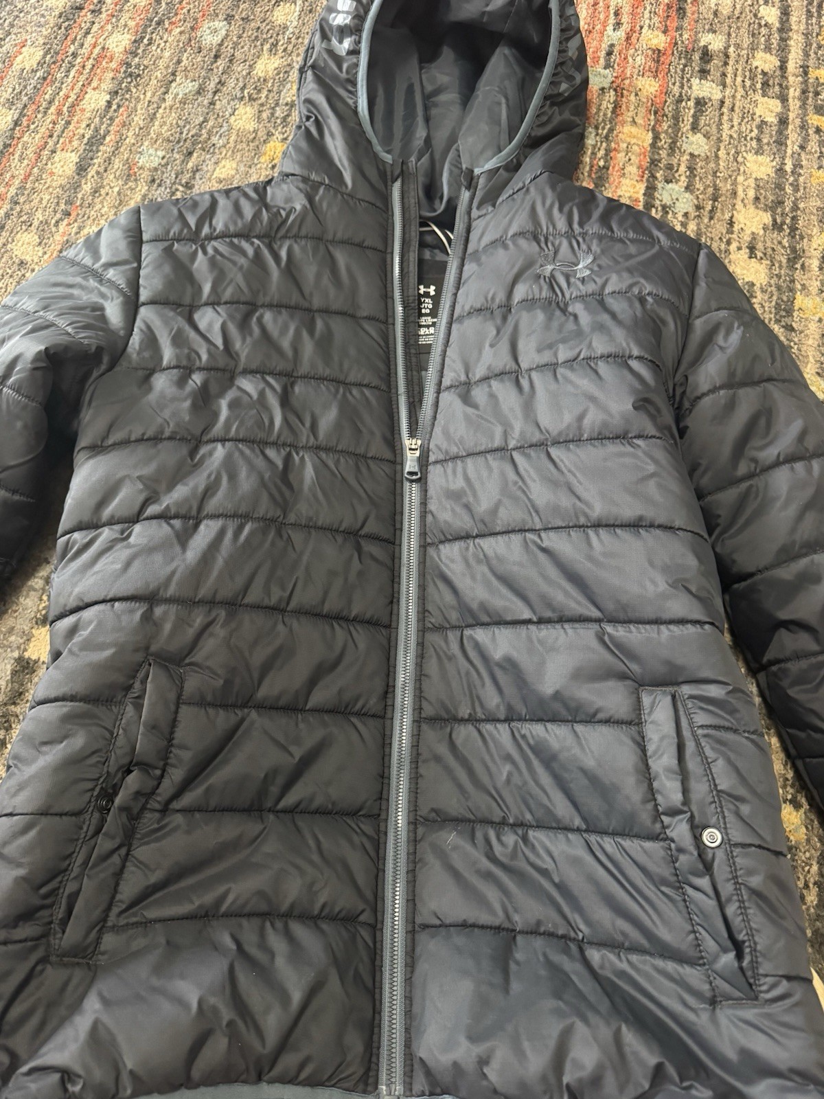 Under Armour boys Reversible pronto Puffer Jacket Black Grey