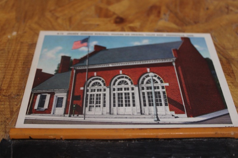 Postcard-X-Andrew Johnson Memorial, Greenville, Tenn.-Linen-Unposted