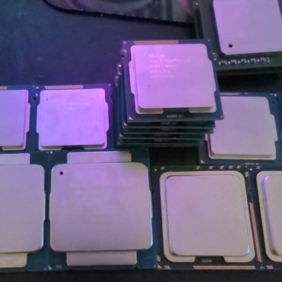 Lot of 16 Various Intel CPUs i3, i5, Xeon