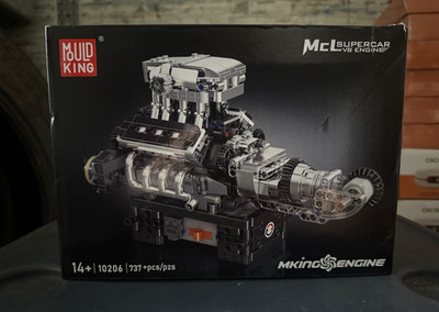 Mould King McL Supercar V8 Engine Building Set 737pcs MKING ENGINE 10206