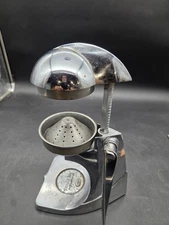 Early Rare Streamline Juice-king Art Deco National Die Casting Chicago Juicer 