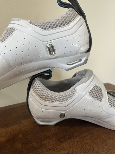 NWT Specialized Women’s Triathlon Cycling Shoes Size 38 BG White and Blue - Picture 13 of 13
