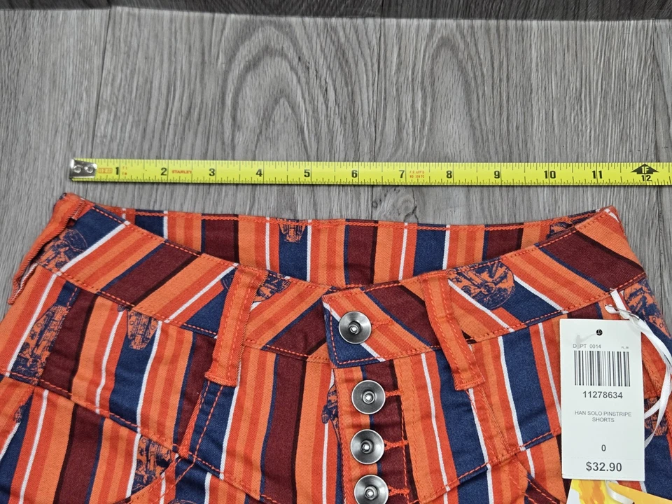 PANTALONES CORTOS MUJER HER UNIVERSE DISNEY STAR WARS HAN SOLO MILLENNIUM FALCON NUEVOS CON ETIQUETAS Talla-0 Foto 2 de 4