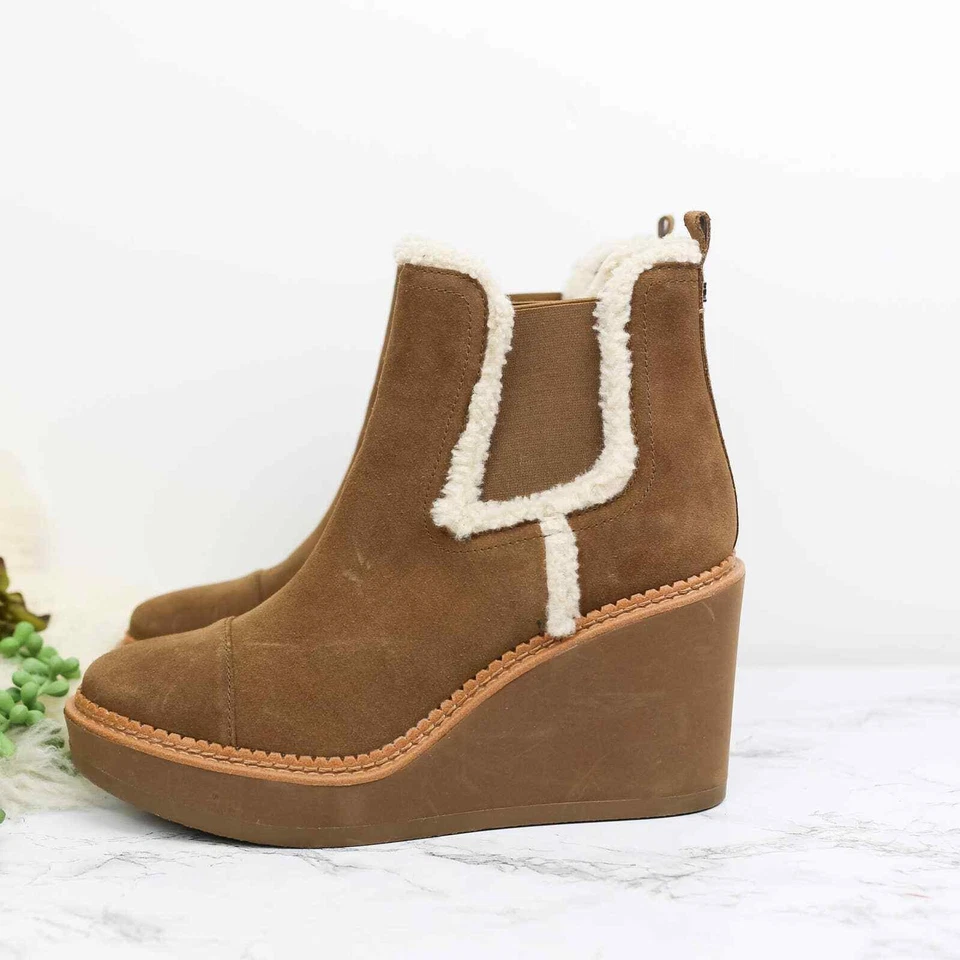 Bota plataforma Sam Edelman Reagan couro camurça marrom falso shearling cunha 10 feminina - Imagem 2 de 4