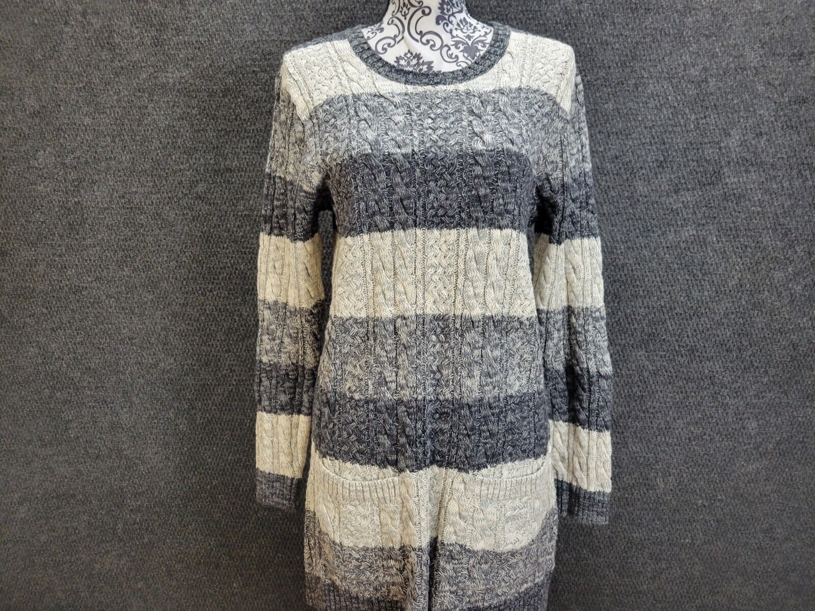 Jeanne Pierre Women's Gray Pullover Sweater Size … - image 1