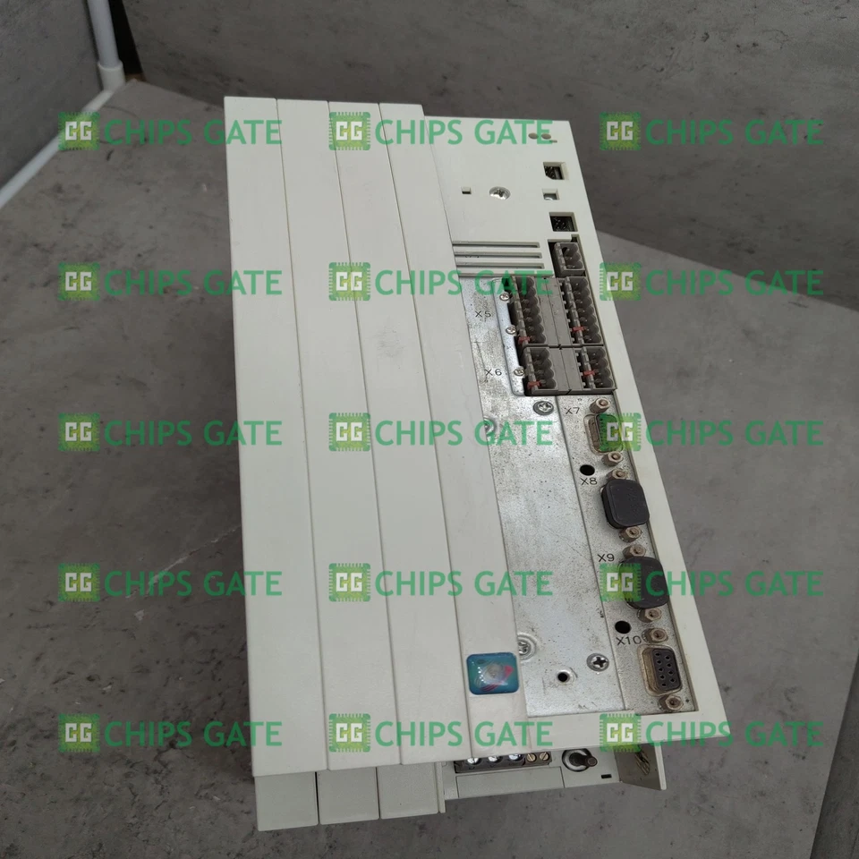 Gebrauchter Lenze Antrieb EVS9326-ES schneller Versand