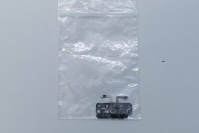 Macbook A1466 (EMC 3178) - Schraubenset mit Halterungen (Touchpad)