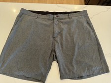 Ron Jon Shorts charcoal Gray Sz. 44 With Pockets