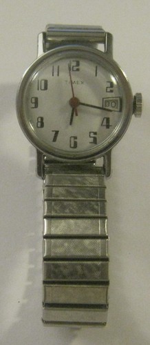 Classic Timex MECHANICAL Ladies/Child's Watch with Date Window NOT WORKING AS IS