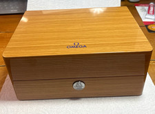 OMEGA Oak Wood High Gloss Watch Storage Box C...