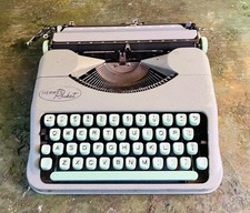 1960 Hermes Rocket Typewriter  Pica Font VG Condition!! Working Perfectly. Nice! thumbnail