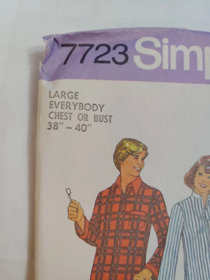 Sleep Shirt Nightgown Mens Ladies L 38" 40" Simplicity 7723 Sewing Pattern VTG - Image 2 of 4