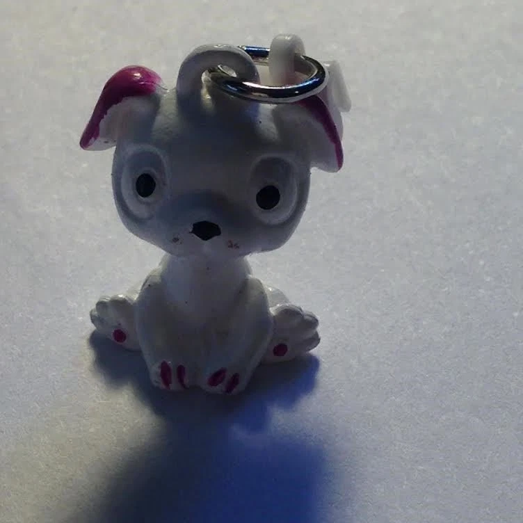 Pop Girl Ear Bud Charm: Dog