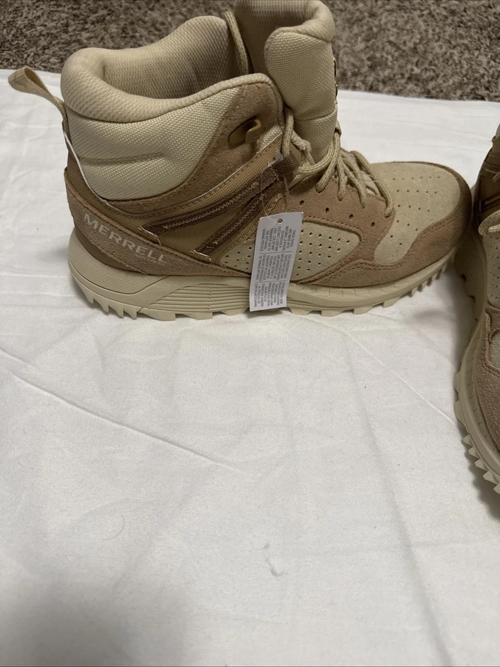 Merrell Women's Wildwood Hiking Boots Size 9.5 Brown Suede - Image 2 of 4