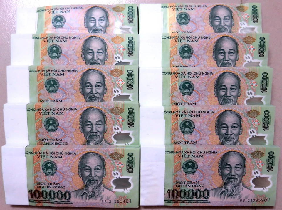 Vietnam 10 Million Dong = 100,000 Dong x 100 notes in UNC Brand new Banknotes - Image 3 of 4
