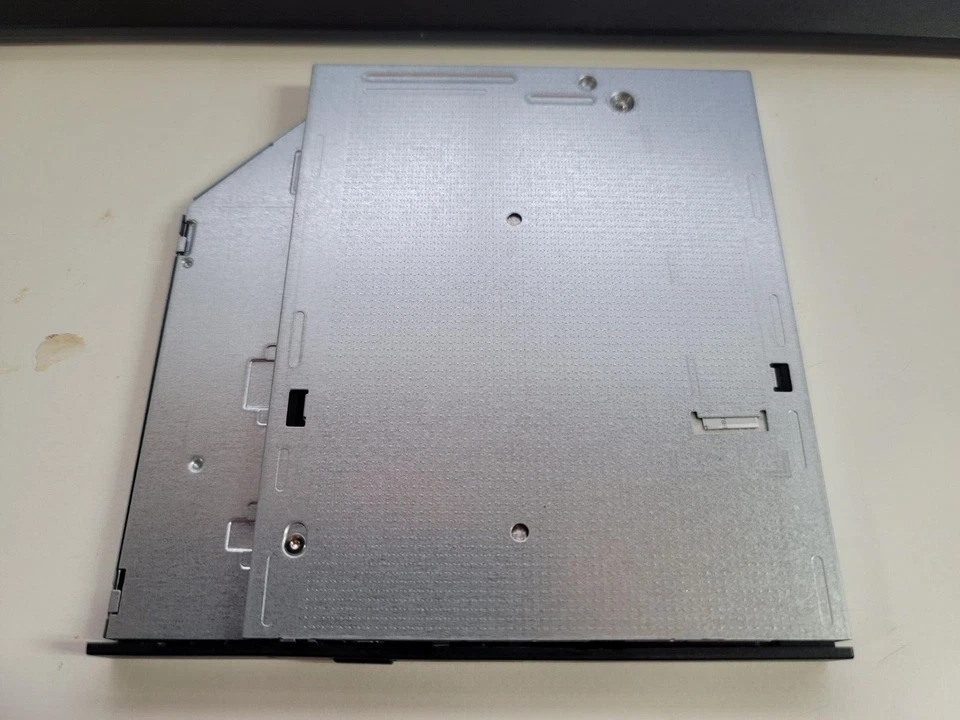 Unidad óptica interna DVDRW ultra delgada Lenovo M700 M800 M900 SFF 00FC442 Foto 3 de 4