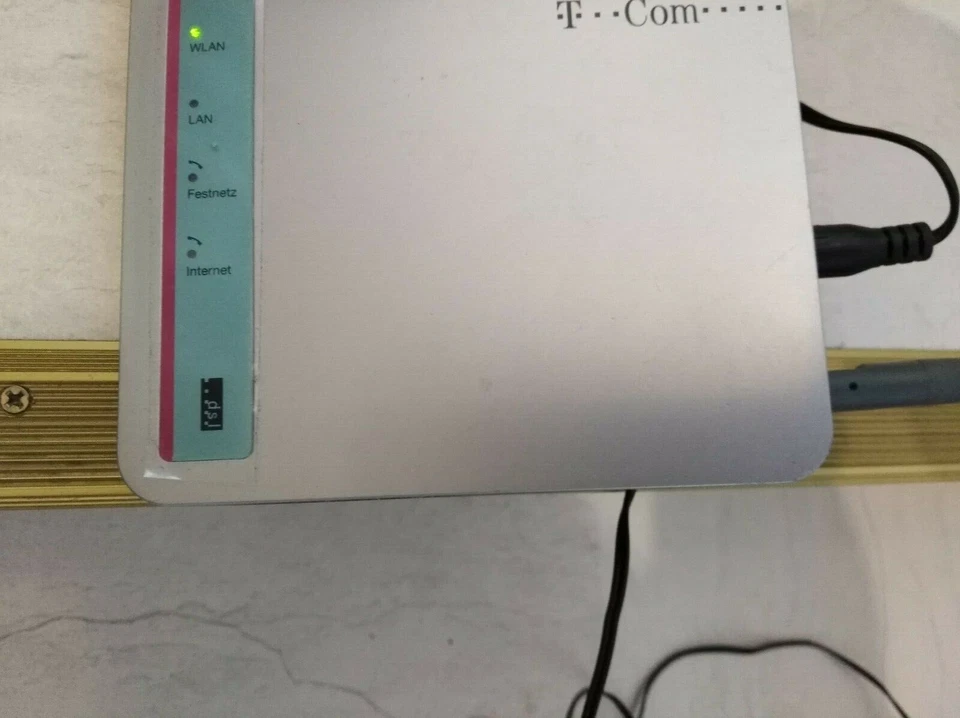 Deutsche Telekom Speedport W 500V Router ADSL ADSL2+ VOIP 2x TAE mit NETZTEIL - Bild 2 von 4