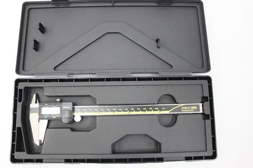 Mitutoyo ABSOLUTE digital caliper 500-152-30 with LCD Display (2041334719)