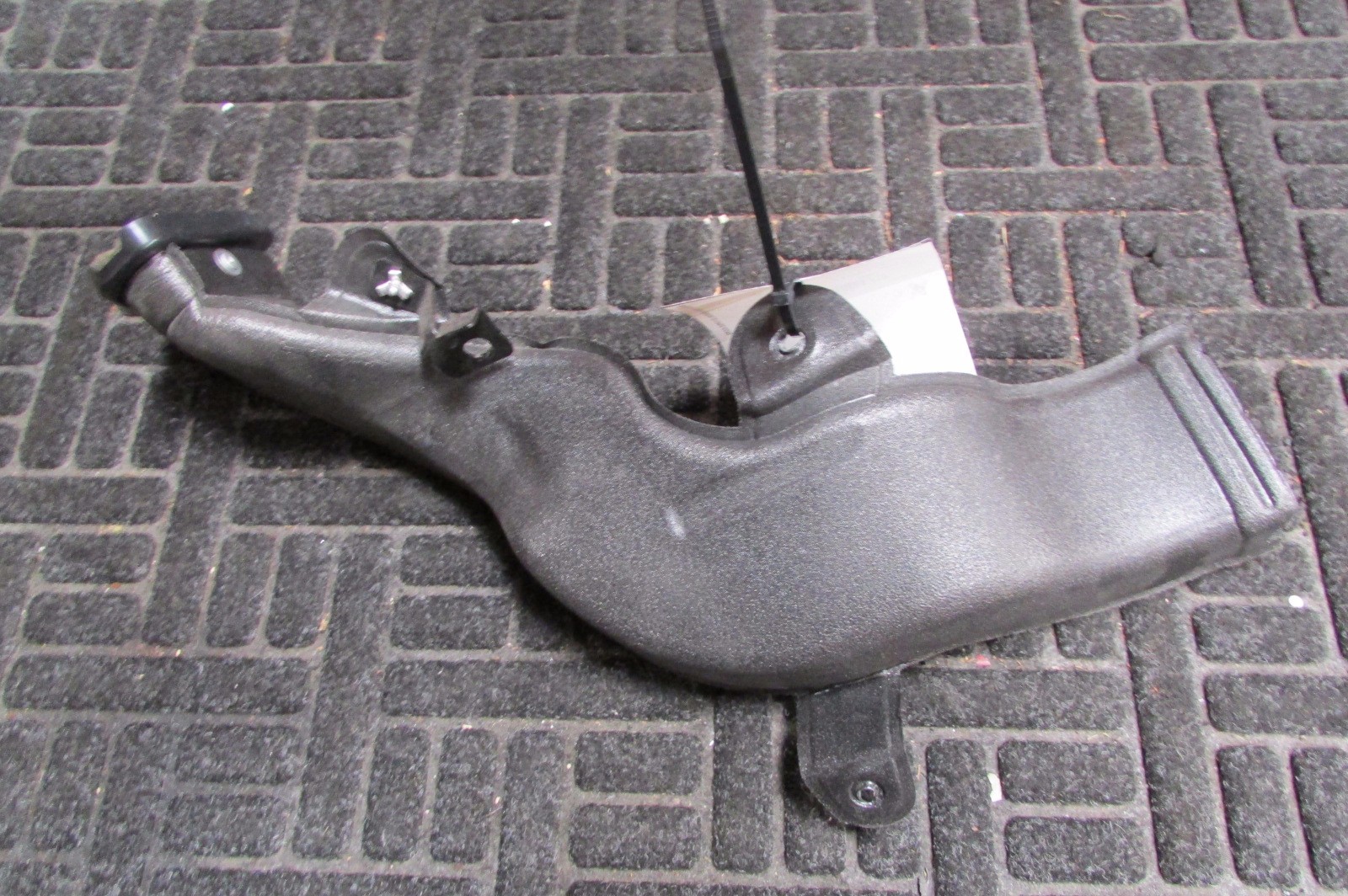 Ferrari 458 Italia, RH, Right Dash Air Vent Duct, 81294400