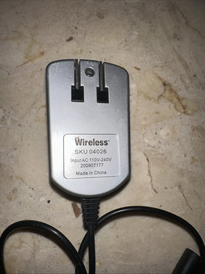 Just Wireless (SKU 04026) Cell Phone Wall AC Adapter Charger 240 Volts - Image 3 of 4