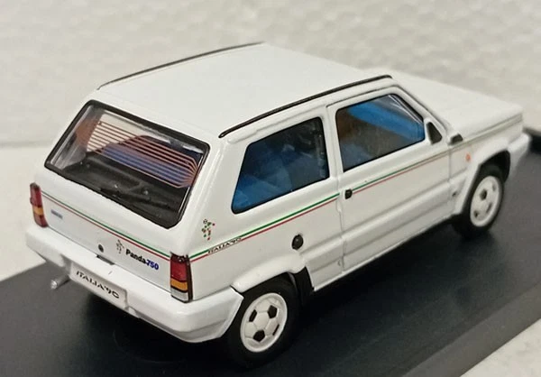 FIAT PANDA 750 SUPERNOVA "ITALIA '90" 1990 35° ANNIVERSARIO BRUMM R672 - Immagine 2 di 2