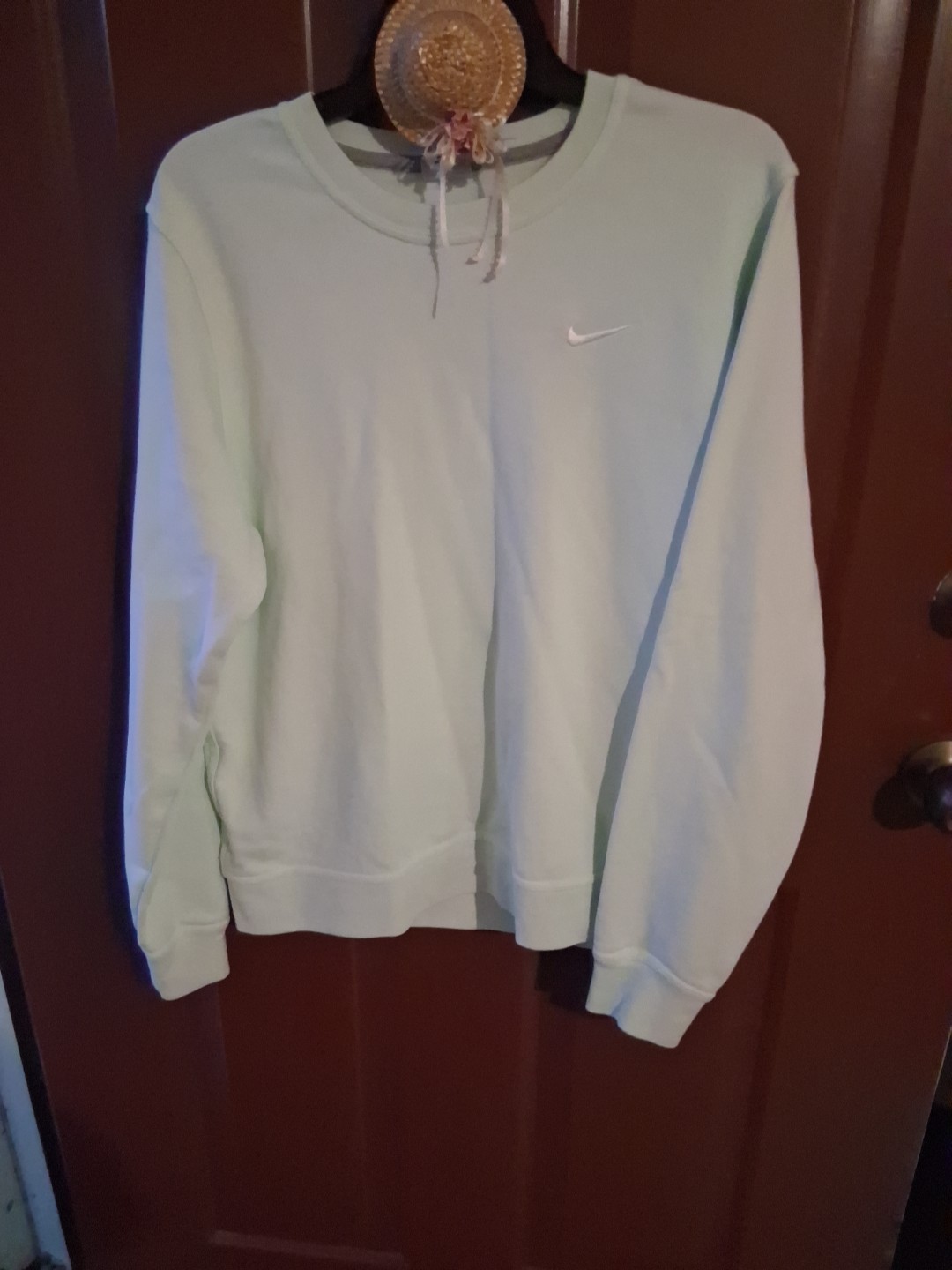 Nike Womens Crewneck Sweatshirt Mint Green Fleece Pullover Logo Large L