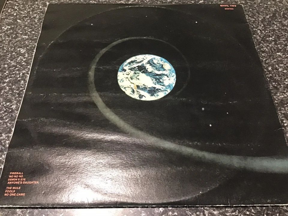 Deep purple - Fireball (1971 OZ Vinyl Press) VG+/VG+ With Insert - image 3 of 4