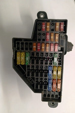 VOLKSWAGEN PASSAT ESTATE B7 2011 2005 FUSE BOX 3C2941824