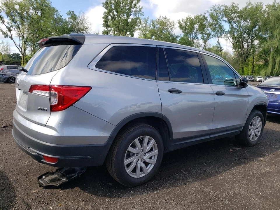 Used Hood fits: 2019 Honda Pilot  Grade B - Изображение 4 из 4
