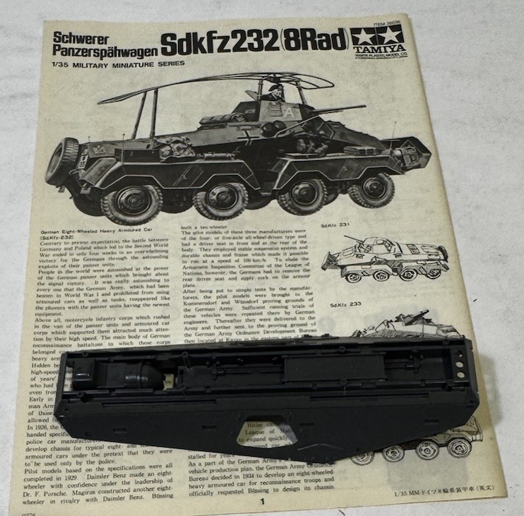 Maquette Tamiya 3536 – Schwerer Panzerspähwagen Sd.Kfz.232 (8Rad) 1/35, Neuf