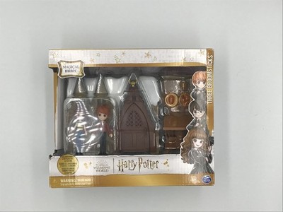 Harry Potter Magical Minis Three Broomsticks Playset Exclusive Hermione New