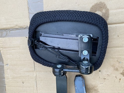 Almohadilla eléctrica para pantorrilla para silla de ruedas Permobil C500 ESP - Imagen 5 de 14