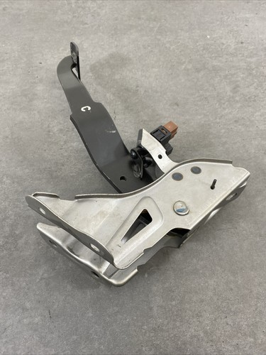 Genuine Nissan Brake Pedal New For Nissan Skyline R33 GTST - Picture 13 of 14