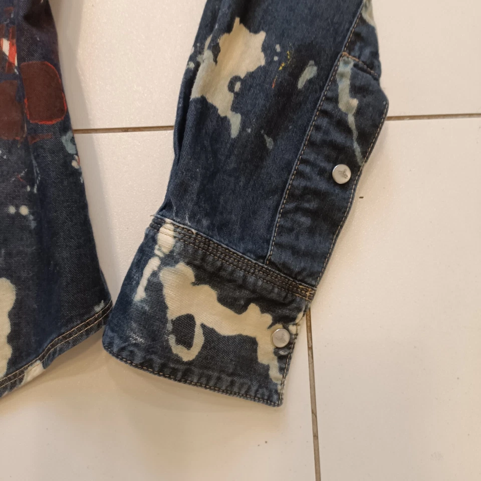 CAMISA DE MEZCLILLA VIVIENNE WESTWOOD Talla Pequeña PERSONALIZADA - Impreso Asimétrico INCREÍBLE Foto 4 de 4