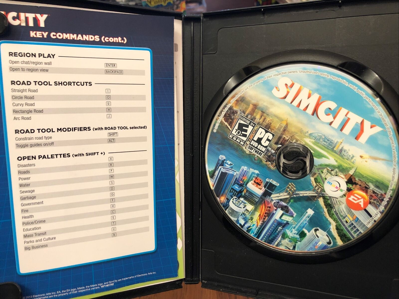 SimCity PC DVD Video Game 2013 Winner of 26 PC Game Awards Everyone 10+