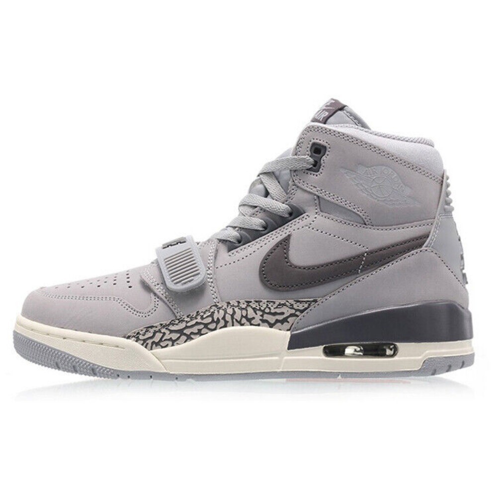 ハイド Jordan Legacy 312 