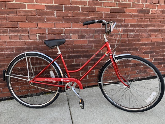 schwinn deluxe breeze
