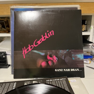 HOB GOBLIN LP GANZ NAH DRAN X035