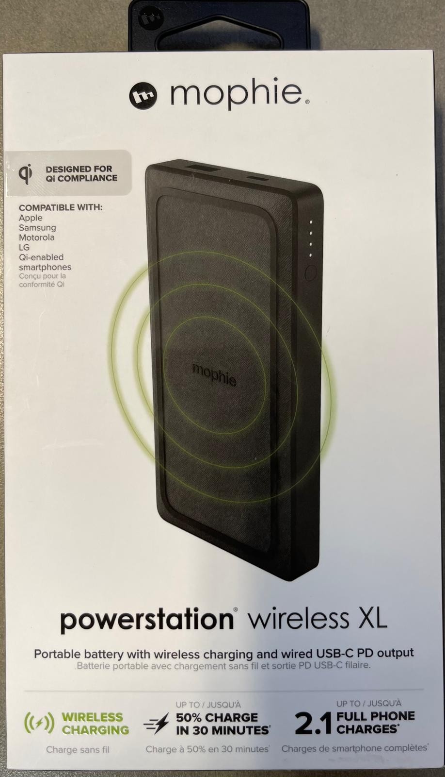 mophie powerstation Wireless Power Delivery XL 10K Black Large Internal Battery