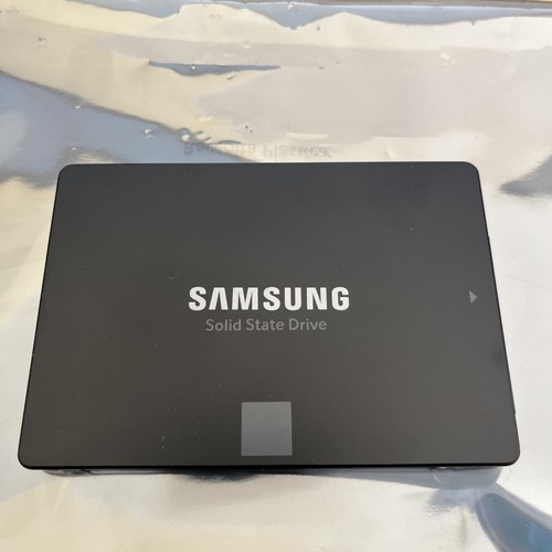 Samsung 860 EVO 250GB - V-NAND - 2.5" SATA III SSD - MZ-76E250